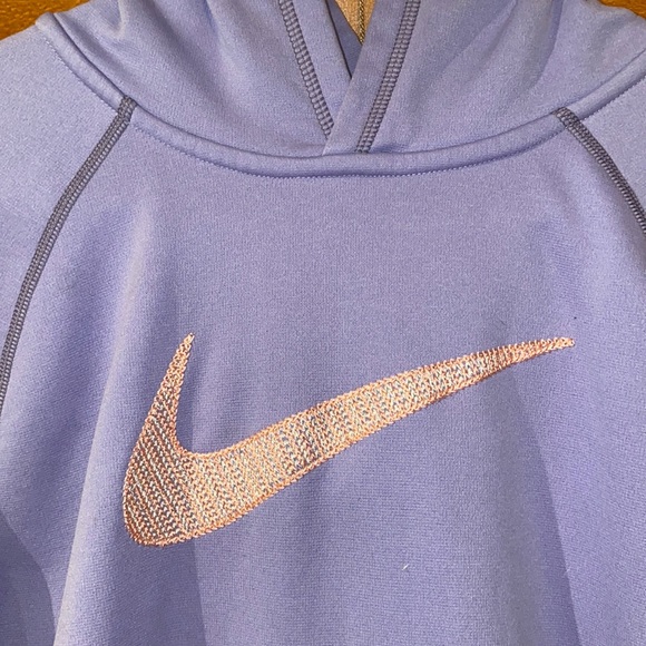 Nike dry fit hoodie. Lilac purple, pink swish. Size XL. Somewhat worn. - Picture 3 of 6